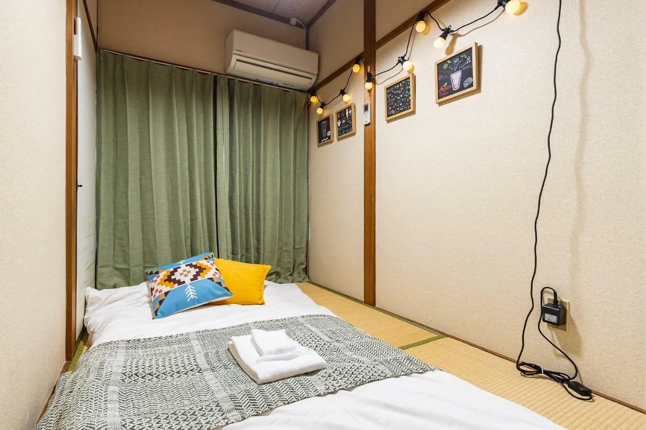 Chachamaru Osaka Castle Park Apartment